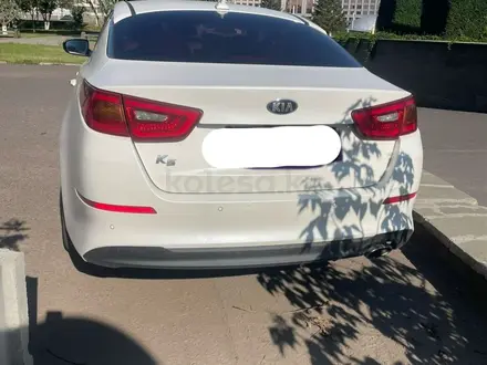Kia K5 2015 года за 8 800 000 тг. в Астана – фото 2