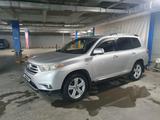 Toyota Highlander 2012 года за 14 000 000 тг. в Усть-Каменогорск