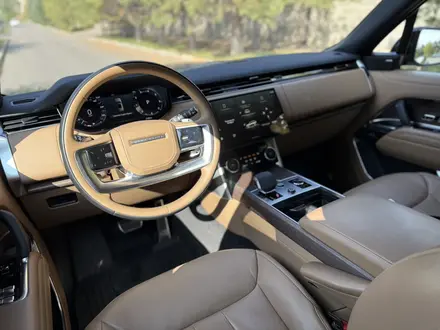 Land Rover Range Rover 2023 года за 87 000 000 тг. в Алматы – фото 8