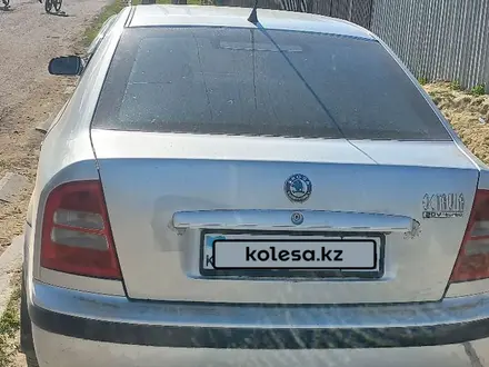 Skoda Octavia 2003 года за 1 500 000 тг. в Актобе – фото 5