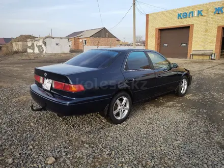 Toyota Camry 2000 года за 3 200 000 тг. в Караганда – фото 4