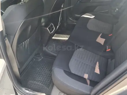 Kia K5 2022 года за 10 500 000 тг. в Алматы – фото 8