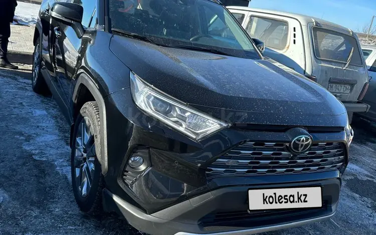 Toyota RAV4 2020 годаүшін14 500 000 тг. в Актобе