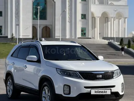 Kia Sorento 2014 года за 7 500 000 тг. в Шымкент – фото 2