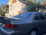 Toyota Camry 2000 года за 3 600 000 тг. в Алматы – фото 4