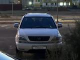 Lexus RX 300 2001 года за 4 000 000 тг. в Актау – фото 3