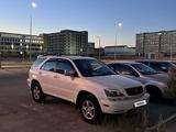 Lexus RX 300 2001 годаүшін4 000 000 тг. в Актау