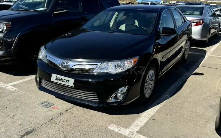 Toyota Camry 2014 года за 7 000 000 тг. в Атырау