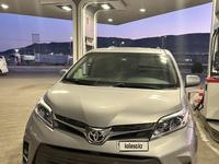 Toyota Sienna 2015 года за 10 000 000 тг. в Атырау