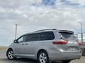 Toyota Sienna 2015 года за 10 000 000 тг. в Атырау – фото 5