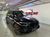 BMW X7 2023 года за 73 500 000 тг. в Астана