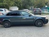 Volkswagen Passat 2002 годаfor2 450 000 тг. в Рудный – фото 3