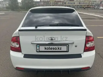 ВАЗ (Lada) Priora 2172 2013 года за 1 560 000 тг. в Астана – фото 2