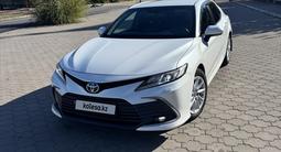 Toyota Camry 2021 года за 12 500 000 тг. в Караганда