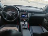 Mercedes-Benz C 320 2003 года за 4 500 000 тг. в Актау – фото 2