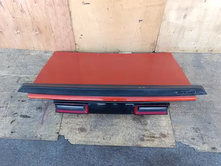 Крышка багажника Dodge Challenger Додж Челленджер багажник за 120 000 тг. в Караганда