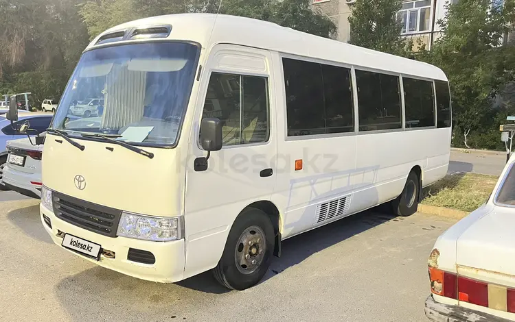 Toyota  Coaster 2010 года за 12 000 000 тг. в Атырау