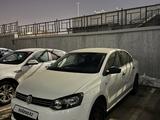 Volkswagen Polo 2015 годаүшін3 800 000 тг. в Астана – фото 2