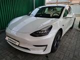 Tesla Model 3 2021 года за 17 850 000 тг. в Алматы – фото 2