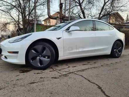Tesla Model 3 2021 года за 18 850 000 тг. в Алматы – фото 11