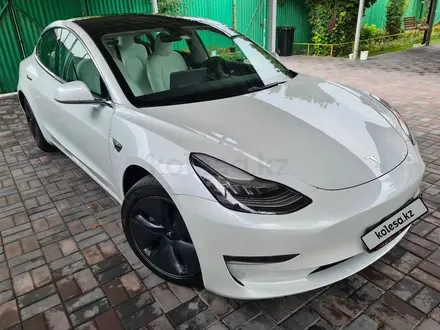 Tesla Model 3 2021 года за 18 850 000 тг. в Алматы – фото 65