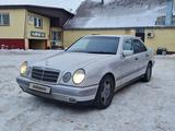 Mercedes-Benz E 230 1996 годаүшін3 200 000 тг. в Петропавловск