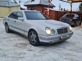 Mercedes-Benz E 230 1996 годаүшін3 200 000 тг. в Петропавловск – фото 2