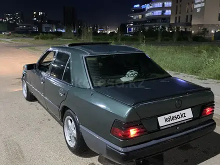 Mercedes-Benz E 230 1989 года за 1 100 000 тг. в Астана – фото 18