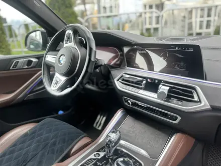 BMW X6 2021 года за 49 000 000 тг. в Алматы – фото 3