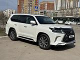 Lexus LX 570 2016 года за 37 000 000 тг. в Астана – фото 3