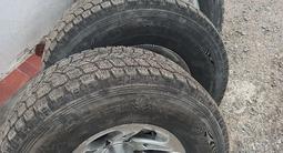 Комплект резины за 160 000 тг. в Астана