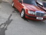 Mercedes-Benz E 220 1993 года за 1 700 000 тг. в Алматы