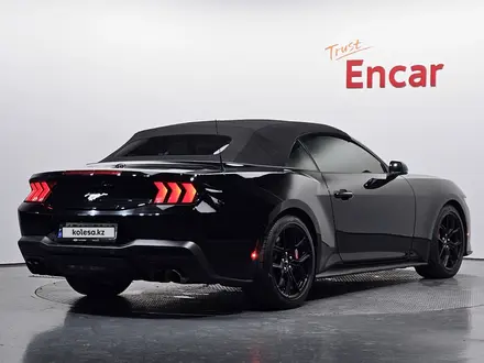 Ford Mustang 2024 года за 23 900 000 тг. в Алматы – фото 2
