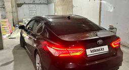 Toyota Camry 2018 годаүшін14 300 000 тг. в Астана – фото 2