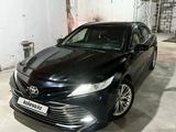 Toyota Camry 2018 годаүшін14 300 000 тг. в Астана