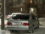 Mercedes-Benz E 200 1997 годаүшін2 000 000 тг. в Астана – фото 3