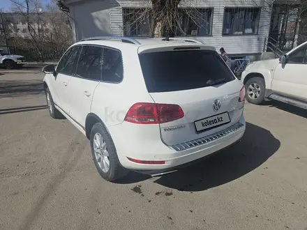 Volkswagen Touareg 2011 года за 10 500 000 тг. в Алматы – фото 3