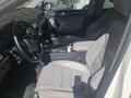 Volkswagen Touareg 2011 года за 10 500 000 тг. в Алматы – фото 5