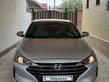 Hyundai Elantra 2018 года за 8 200 000 тг. в Шымкент