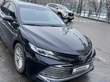 Toyota Camry 2021 года за 14 444 444 тг. в Алматы