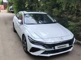 Hyundai Elantra 2024 года за 9 500 000 тг. в Петропавловск – фото 2