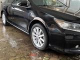 Toyota Camry 2014 годаүшін11 800 000 тг. в Экибастуз – фото 4