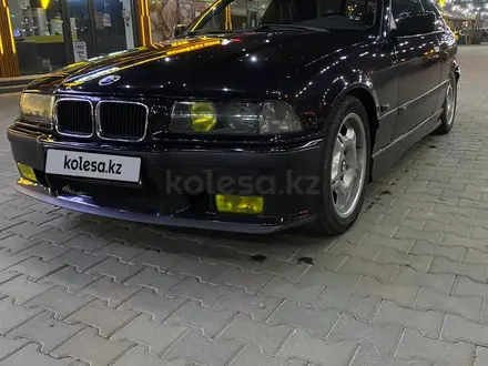 BMW 320 1994 годаүшін3 500 000 тг. в Алматы