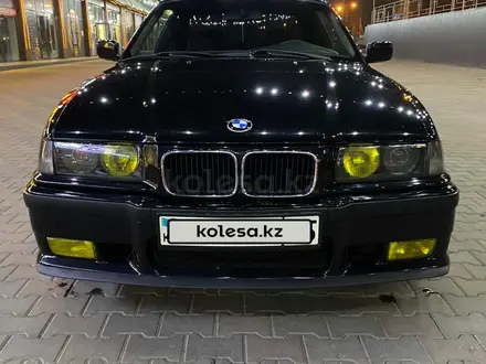 BMW 320 1994 года за 4 000 000 тг. в Алматы – фото 4