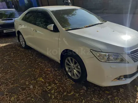 Toyota Camry 2014 года за 10 000 000 тг. в Кентау – фото 4