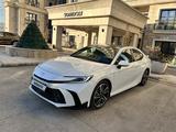 Toyota Camry 2025 года за 17 200 000 тг. в Атырау – фото 4