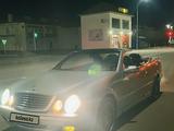 Mercedes-Benz CLK 320 2002 года за 4 500 000 тг. в Актау – фото 4