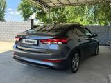 Hyundai Elantra 2017 годаүшін8 700 000 тг. в Жаркент