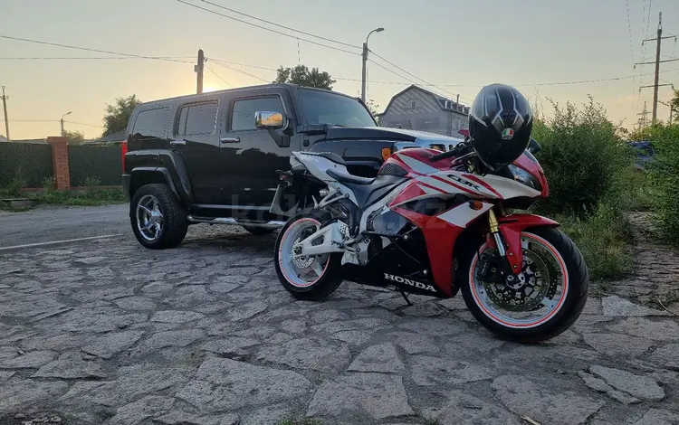 Honda  CBR 600RR 2012 года за 3 700 000 тг. в Экибастуз