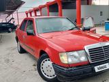 Mercedes-Benz E 200 1987 года за 550 000 тг. в Алматы – фото 4